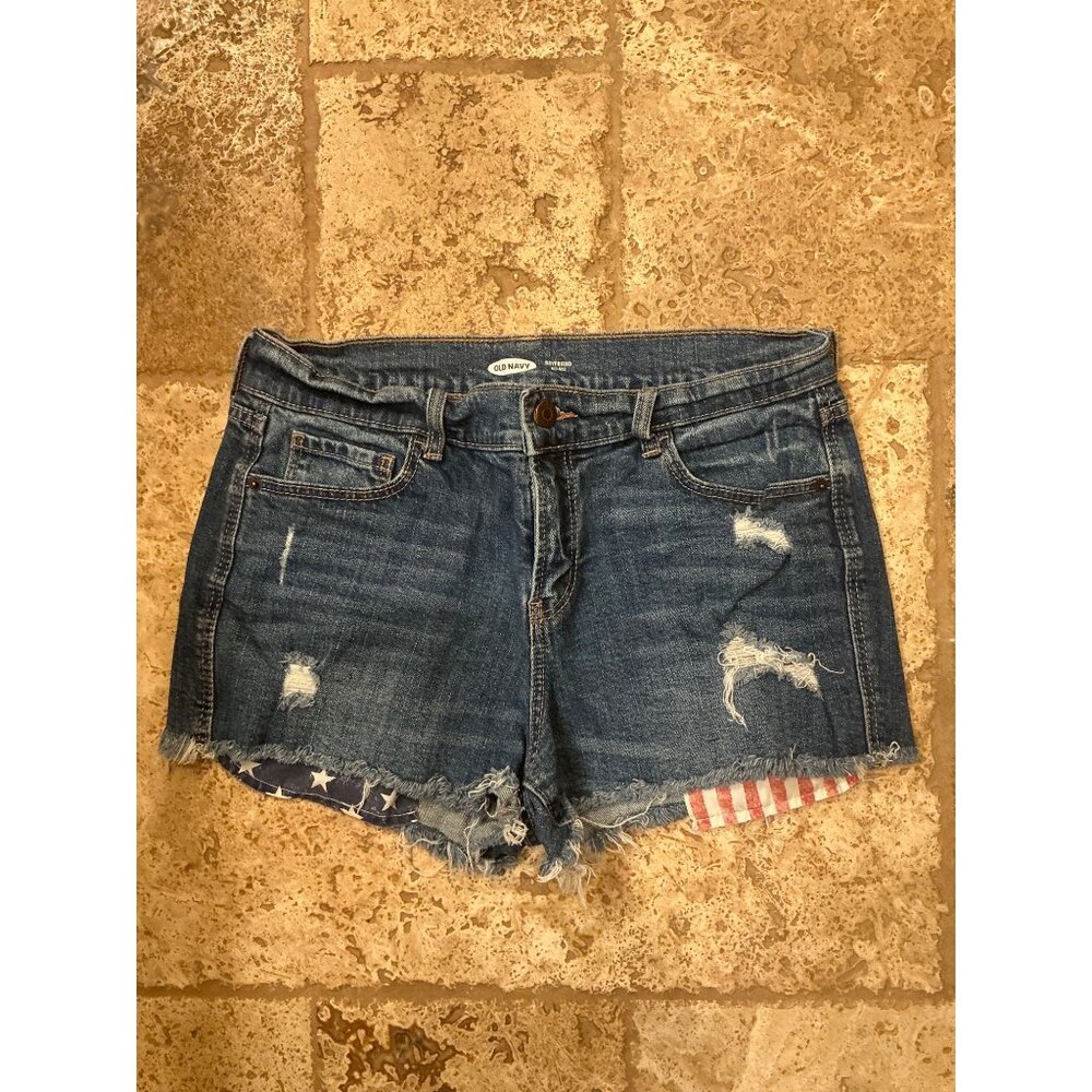 Old Navy Patriotic Women's Boyfriend Mid-Rise Denim Shorts Size 6 Distressed